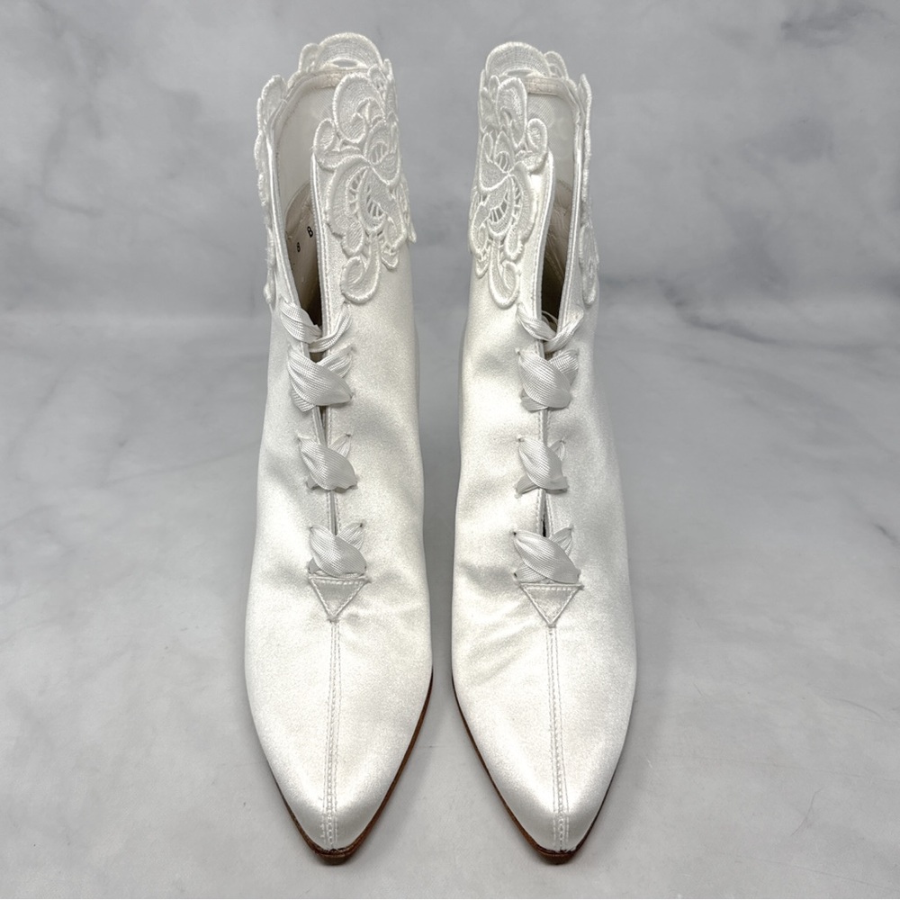 NEW Stuart Weitzman Vintage 80s 90s Silk Satin Floral Lace Ankle Bootie Boots 8 - Picture 3 of 16